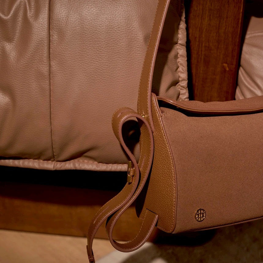 AUDREY - Woven Smooth Suede