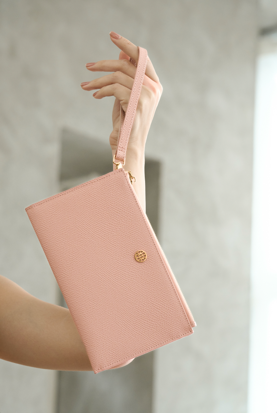 Darling Wristlet - Pink